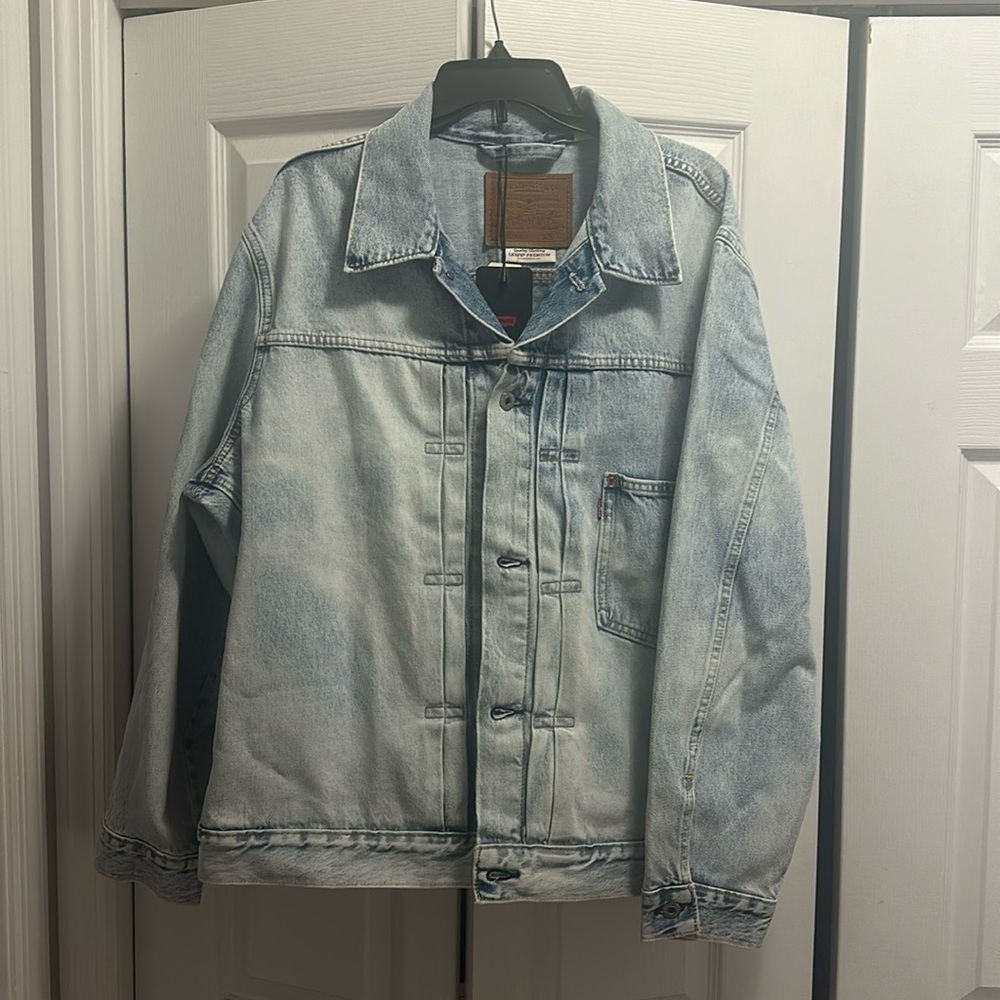 Unique Levi’s Denim Jacket Light Blue Size X-Large XL